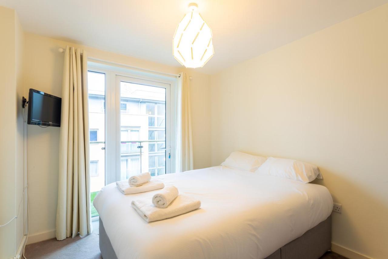 Amazing Modern 2 Bedroom Flat in Greenwich for 4 people London Exterior foto