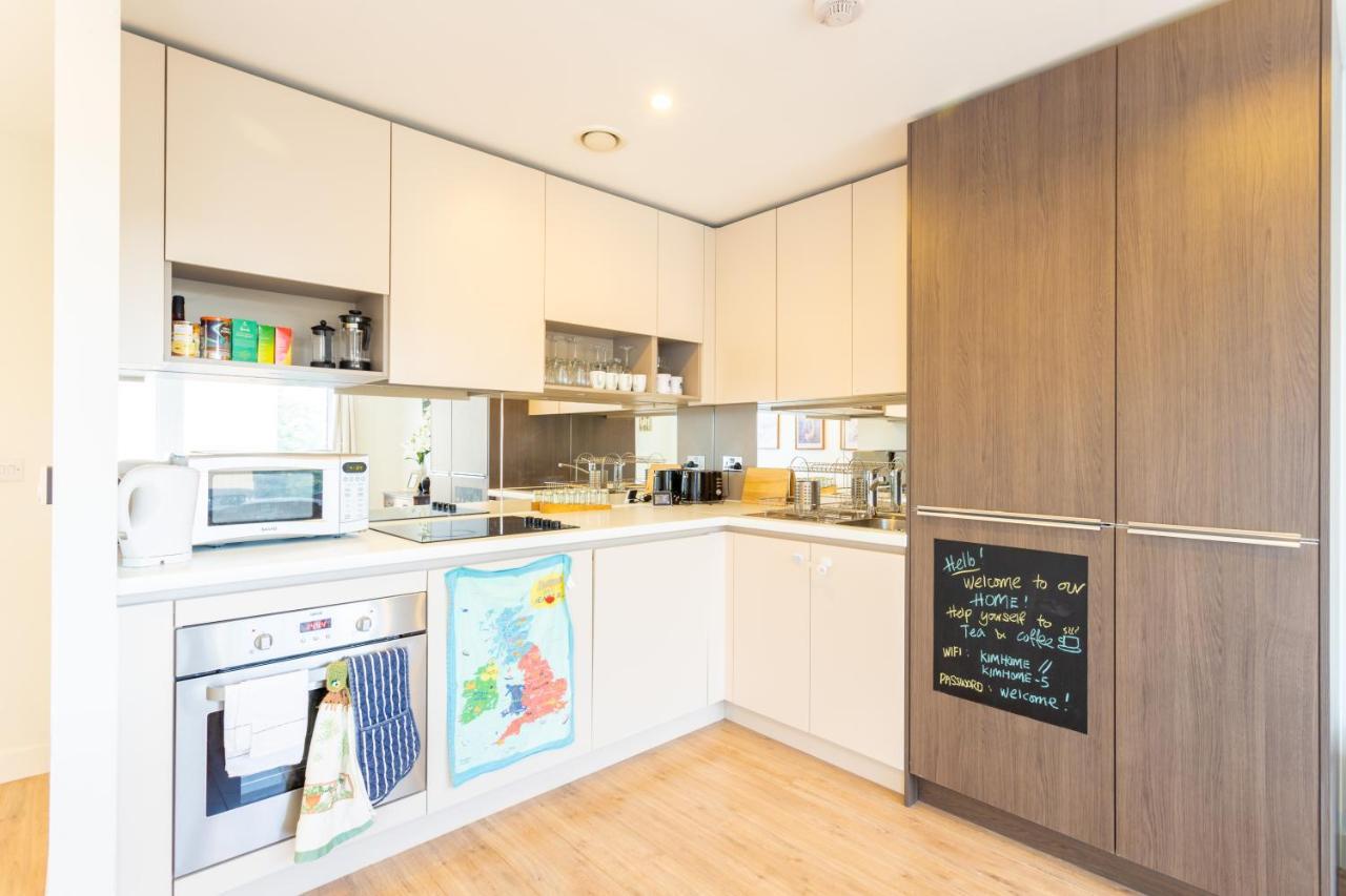 Amazing Modern 2 Bedroom Flat in Greenwich for 4 people London Exterior foto